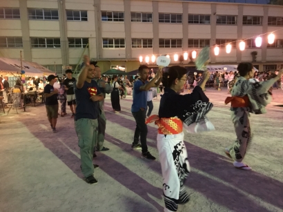 盆踊り（Bon odori）